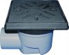 Wpust podwórzowy Perfekt DN110 z odejściem poziomym, ramą z żeliwa 260x260mm, kratką ściekową z żeliwa 226x226mm, klapą antyzapachową i koszem osadczym .1 HL605